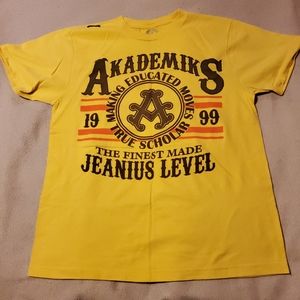 Akademiks Graphic T-shirt